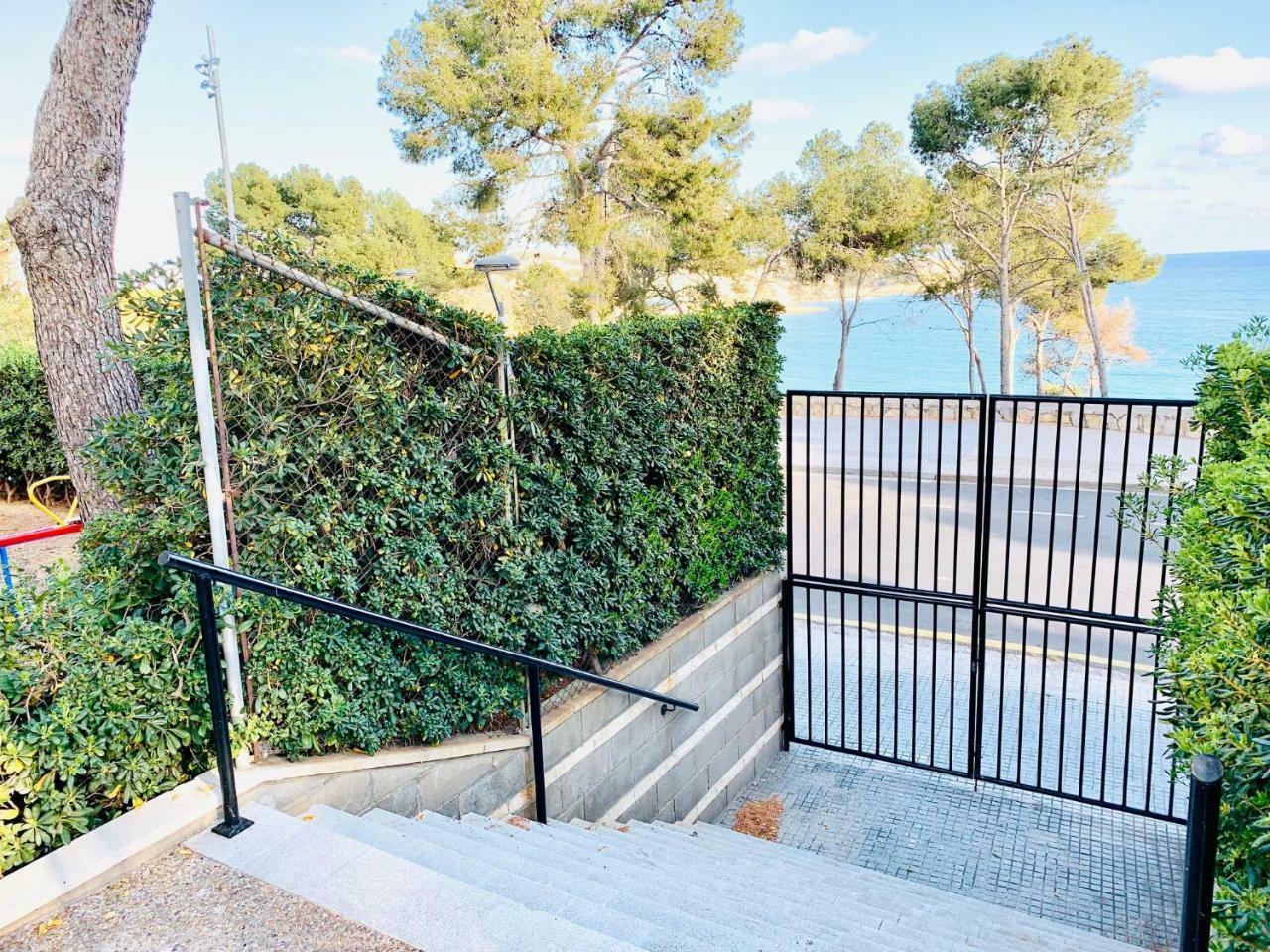 Book Playa Larga Salou Apartment Exterior foto