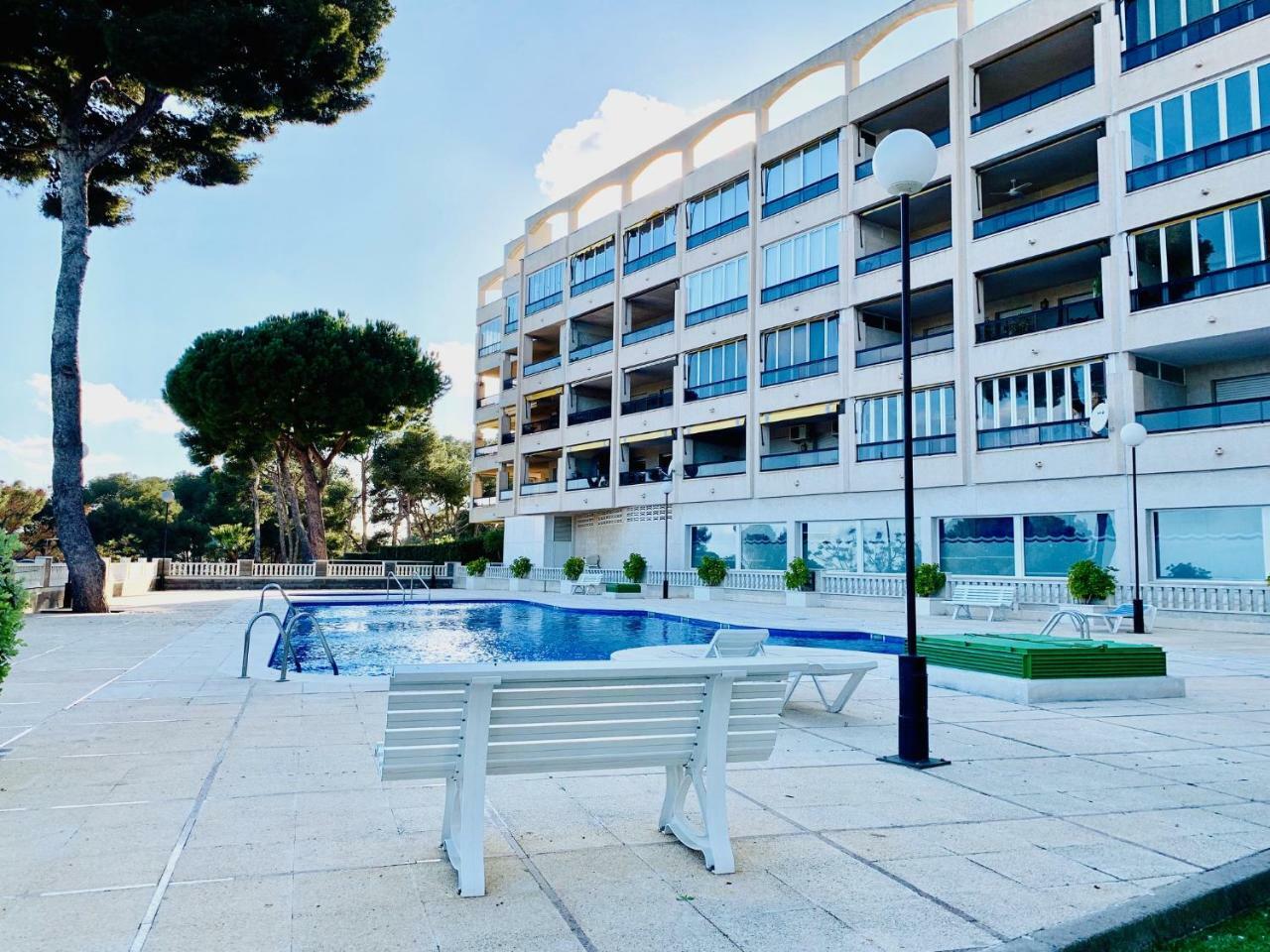 Book Playa Larga Salou Apartment Exterior foto